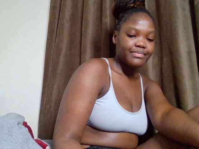 Sexyicey webcam