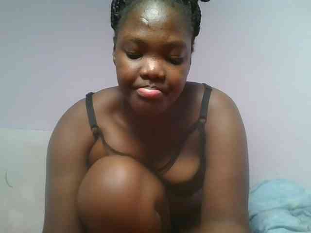 Sexyicey webcam
