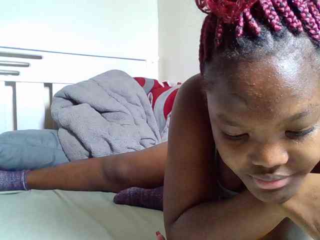 Sexyicey webcam