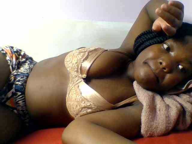 Sexyicey webcam