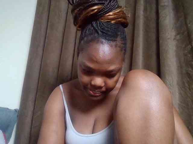 Sexyicey webcam