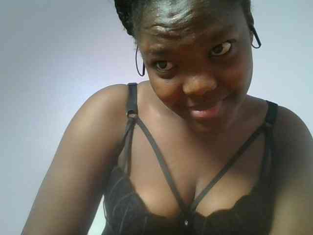 Sexyicey webcam