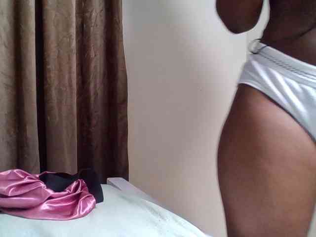 Sexyicey webcam