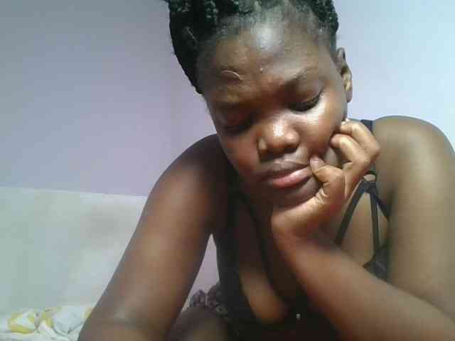 Sexyicey webcam