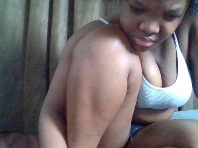 Sexyicey webcam
