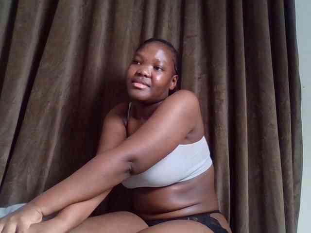 Sexyicey webcam