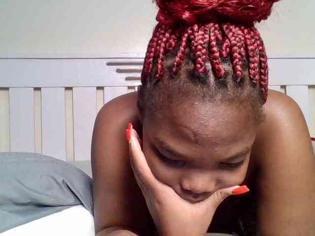 Sexyicey webcam