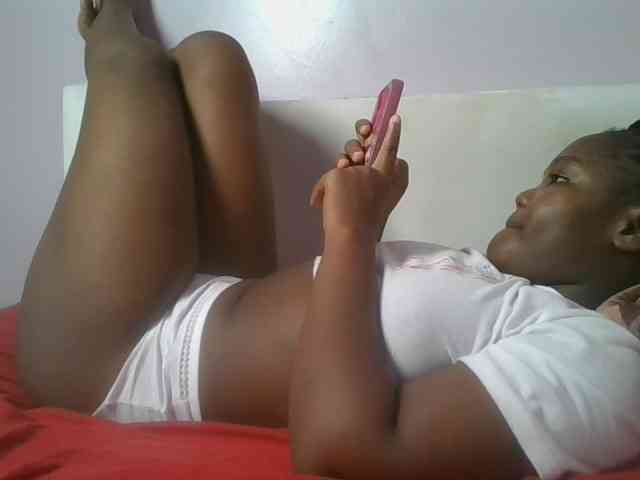 Sexyicey webcam