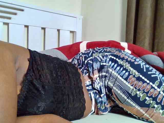 Sexyicey webcam