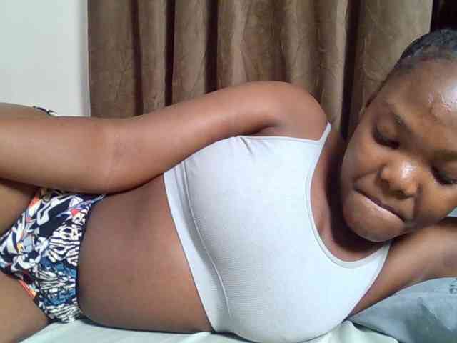 Sexyicey webcam