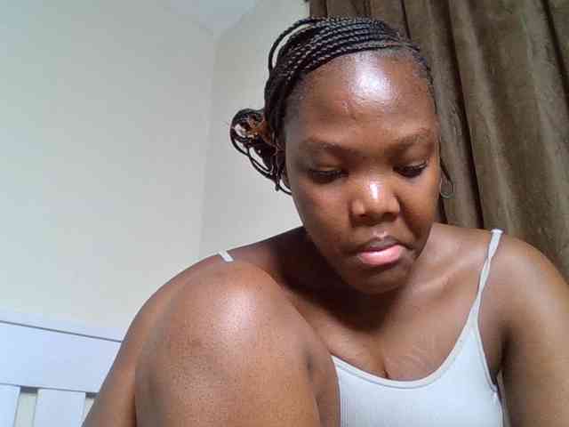 Sexyicey webcam