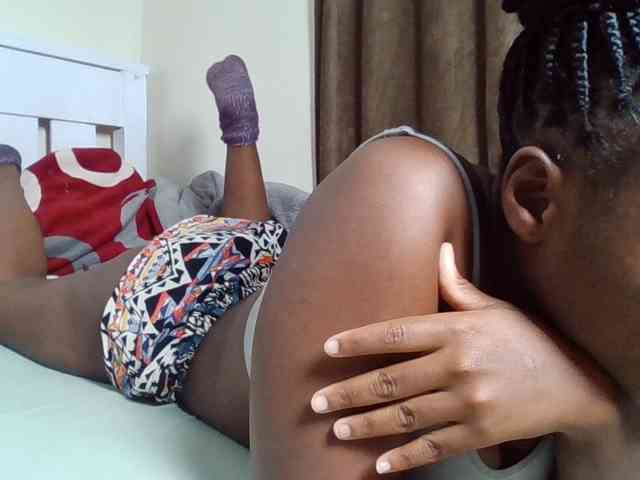 Sexyicey webcam