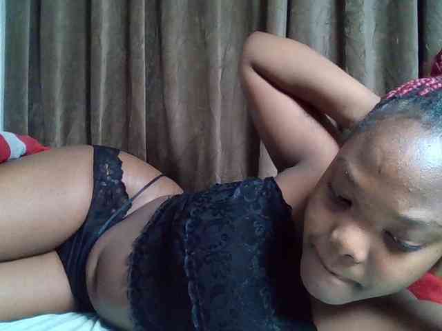 Sexyicey webcam