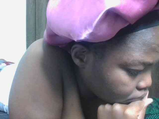 Sexyicey webcam