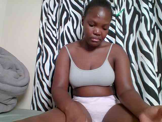 Sexyicey webcam