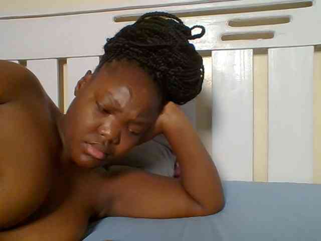 Sexyicey webcam
