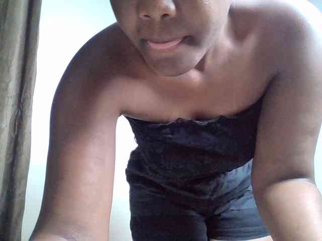 Sexyicey webcam