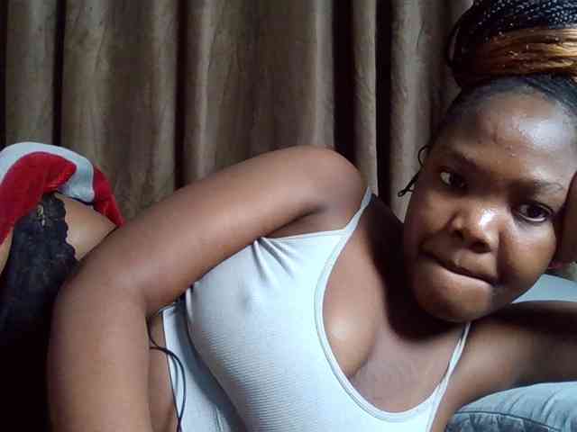 Sexyicey webcam