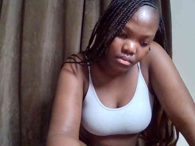 Sexyicey webcam