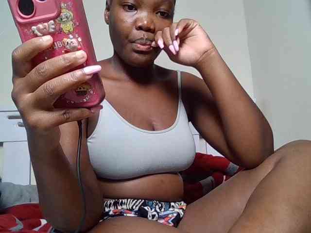 Sexyicey webcam