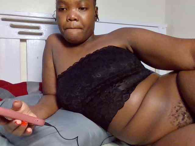Sexyicey webcam