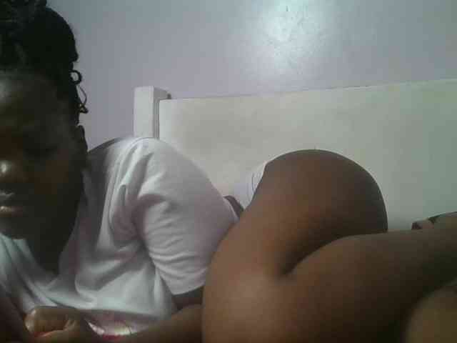 Sexyicey webcam