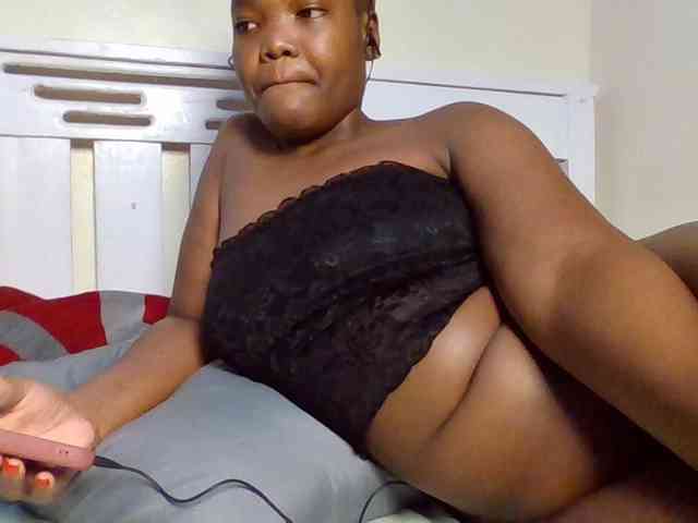 Sexyicey webcam