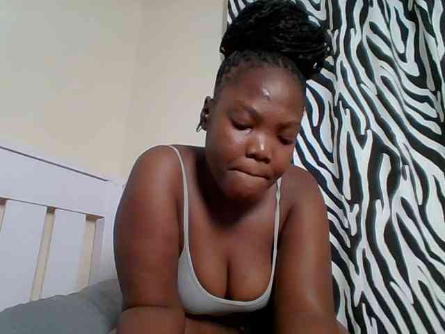 Sexyicey webcam