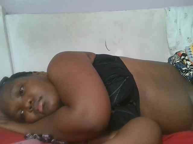 Sexyicey webcam