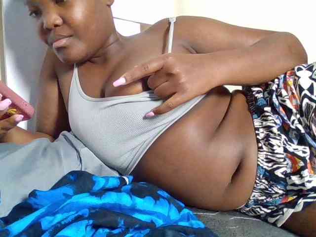 Sexyicey webcam