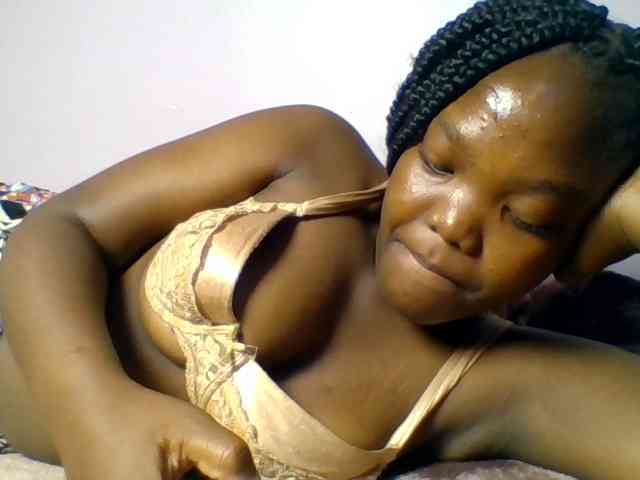 Sexyicey webcam