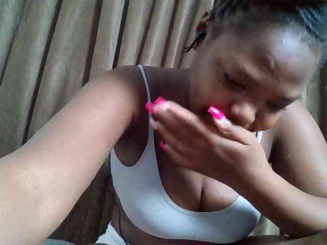 Sexyicey webcam