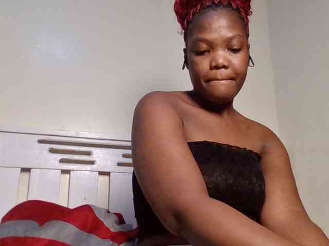Sexyicey webcam