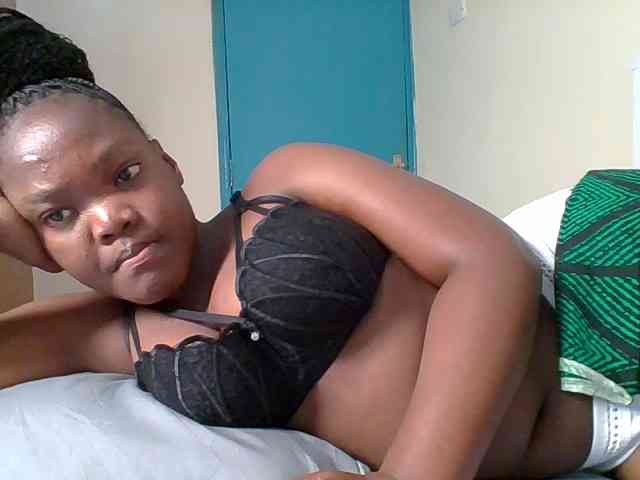 Sexyicey webcam