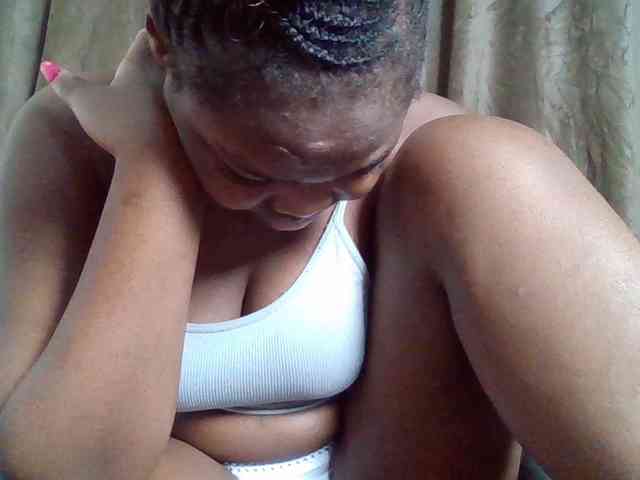 Sexyicey webcam