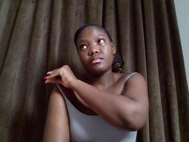 Sexyicey webcam