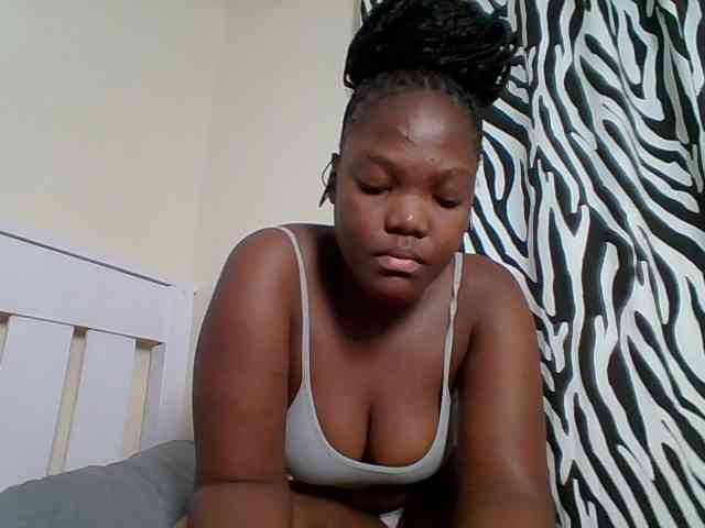 Sexyicey webcam