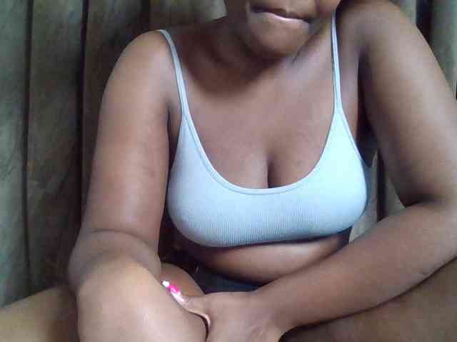 Sexyicey webcam