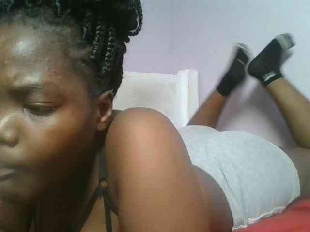 Sexyicey webcam
