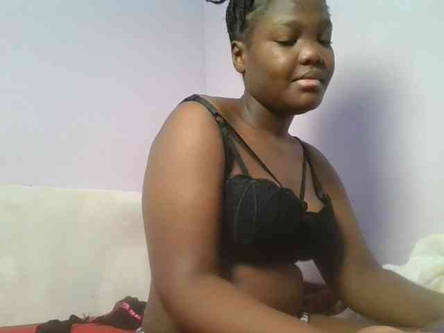 Sexyicey webcam