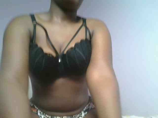 Sexyicey webcam