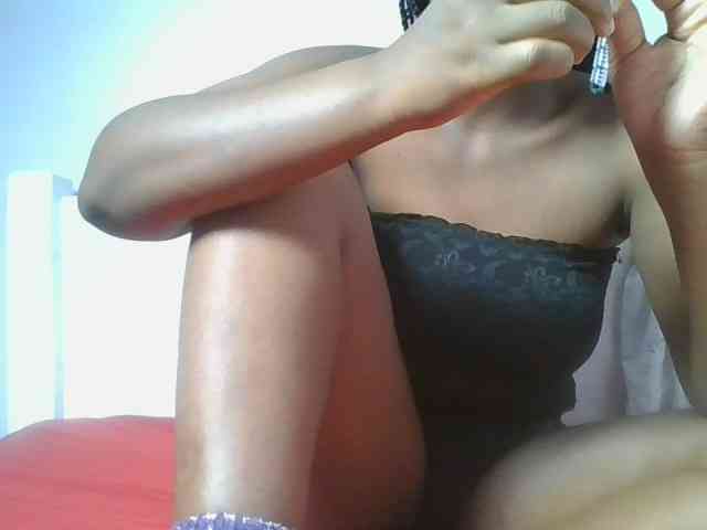 Sexyicey webcam