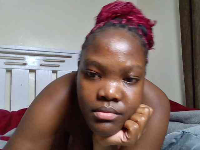 Sexyicey webcam