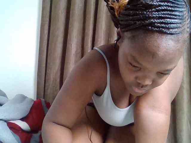 Sexyicey webcam