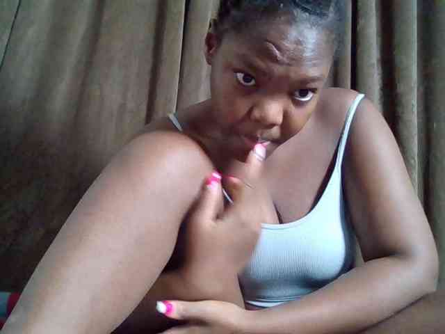 Sexyicey webcam