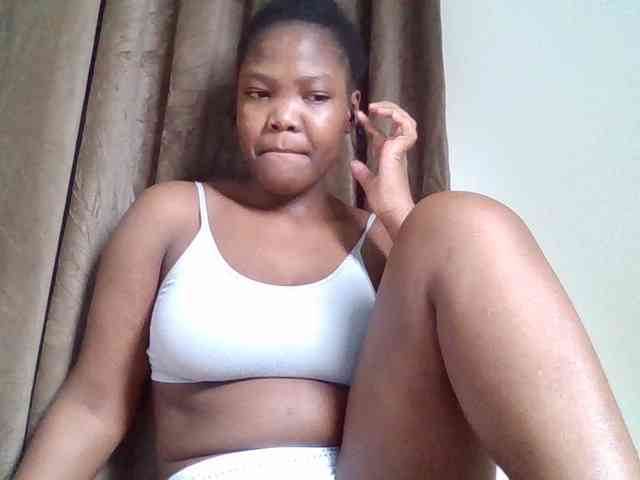 Sexyicey webcam