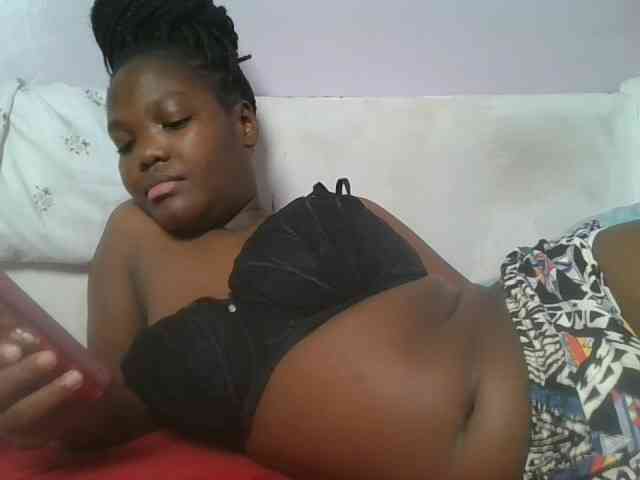 Sexyicey webcam
