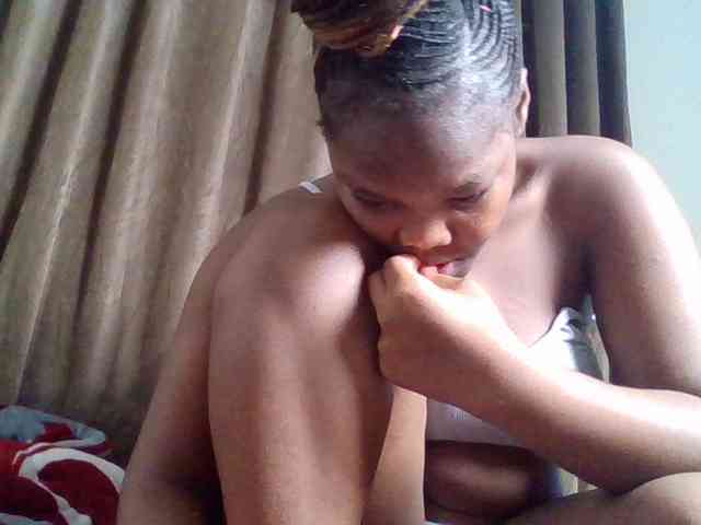 Sexyicey webcam