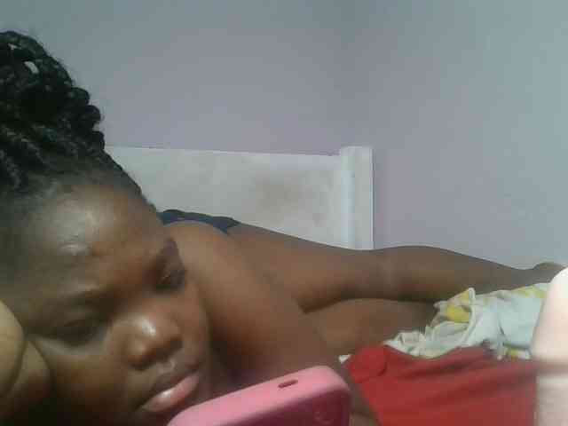 Sexyicey webcam