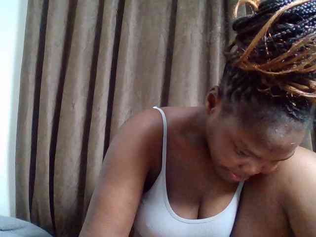 Sexyicey webcam